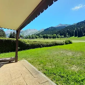  Appartement With Terrace At The Foot Of The Slopes